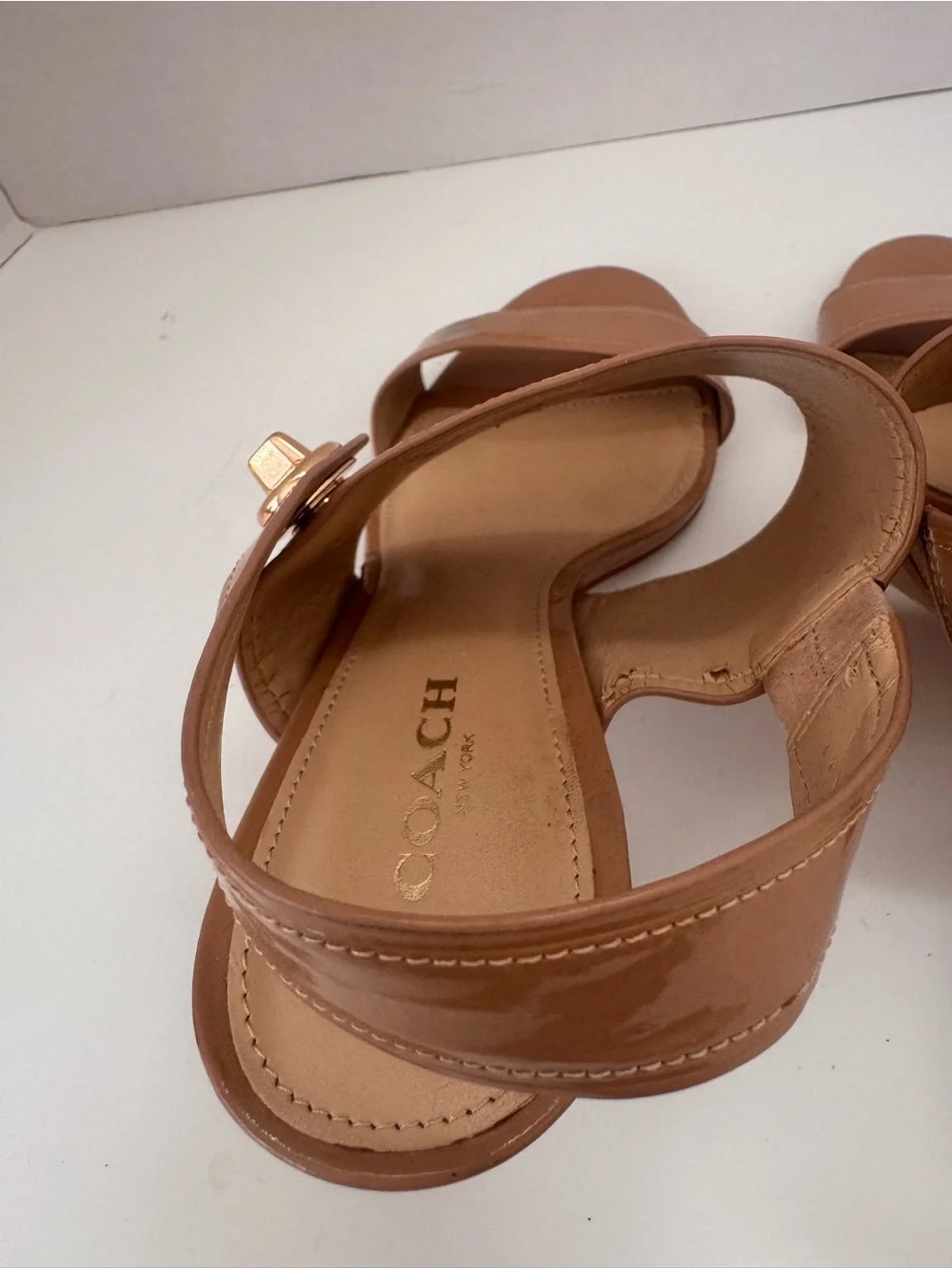 Coach Marla Tan Nude Patent Leather Turnlock Slingback Sandals Size 7B